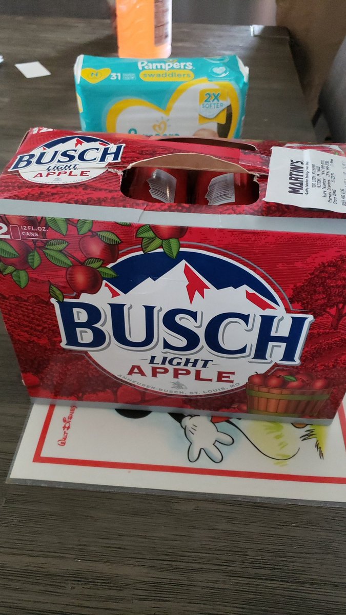 bja231's tweet photo. @BuschBeer #BuschLightApple #Sweepstakes got some beer for the race tonight 👍👍 https://t.co/eZyokCKRFK