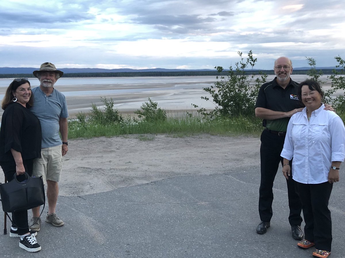 PerryTrimper's tweet photo. Welcome Home and Happy Anniversary @vianne_timmons President of #MemorialUniversity & #StuartMason This is an exciting time for Labrador and the future of the @LabInstitute https://t.co/FYku13ffP0