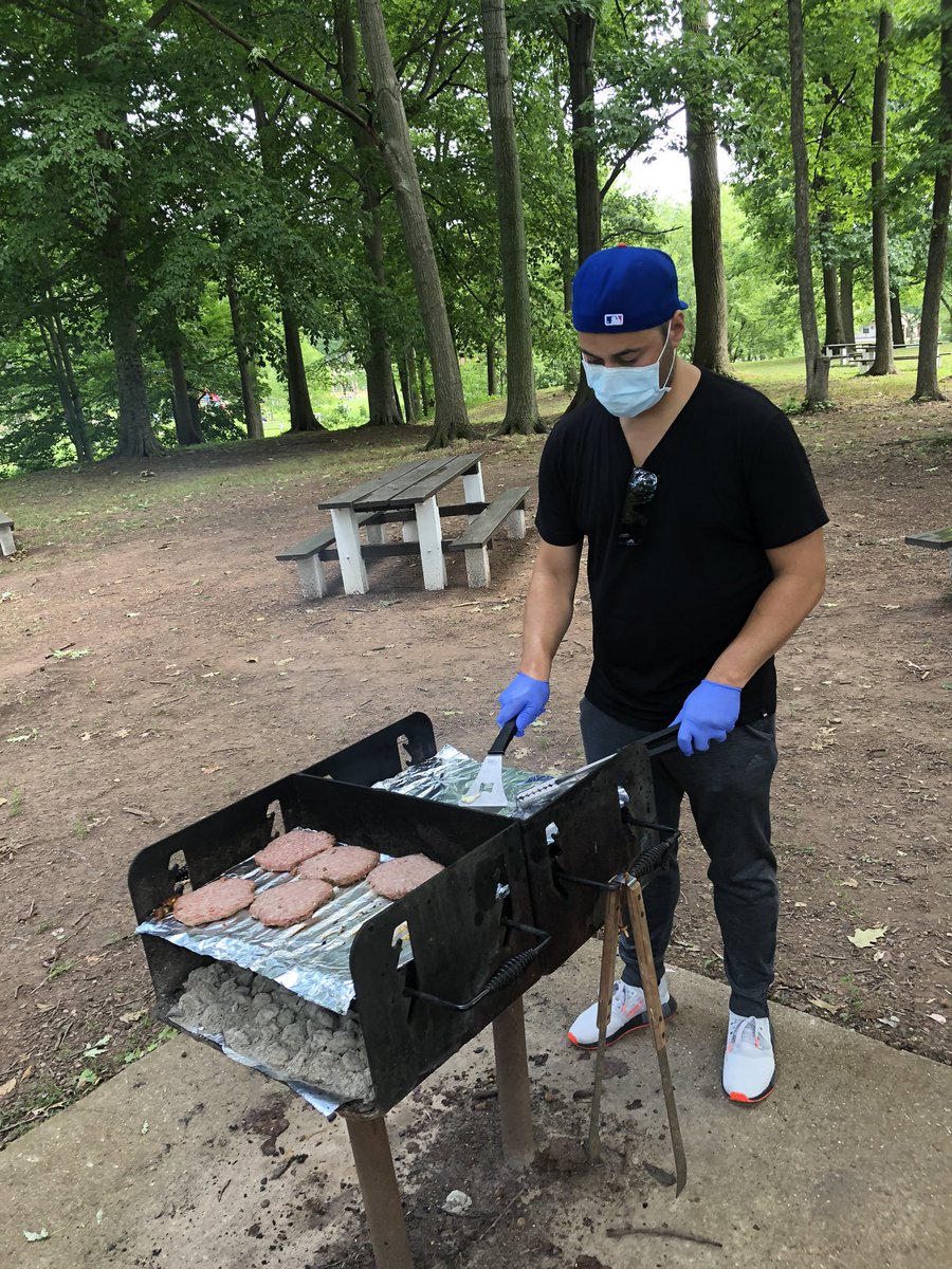 K_are_n_Y's tweet photo. R12 Grad intern Picnic! What a fun day to connect and get to know them. Excited to see them kicking off their career at CVS!#bbq #jenga #bags #R12EUP @mitesh080 @cogliano_john @ShardulPatel84 @mpstenderowicz @HeenalDesai2 @KentaroAraki1 @jeffreydimuccio https://t.co/axg6OPoOMC