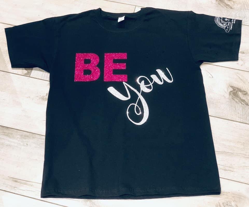 Mindsetandmeuk's tweet photo. Always be YOU ๐
Range of t shirts available for children to promote positivity ๐ค
#childrensmindset #BeKind #earlybiz https://t.co/A0OaC2Rm3J