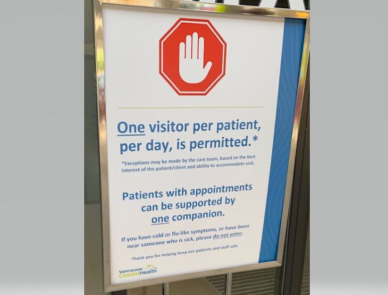 CityNewsVAN's tweet photo. Health minister clarifies every hospital visitor in B.C. must be screened during pandemic https://t.co/lZ5nMixMGD https://t.co/EHB8JJojP6