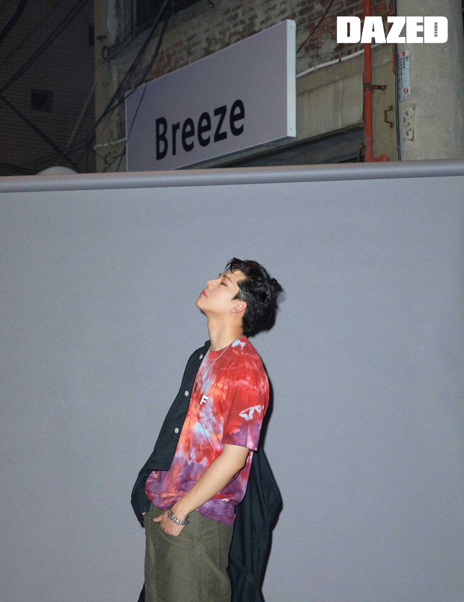 OfficialMONSTAX's tweet photo. [#MONSTA_X]
#몬스타엑스 #주헌
#DAZED 8월호 화보

@DazedKorea
#MONSTAX #JOOHONEY
#데이즈드 https://t.co/3jndbz4c0e
