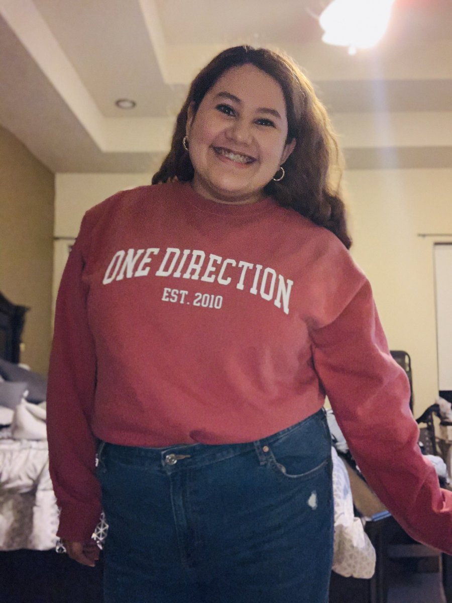 sweetnrtommo's tweet photo. anyway my bff hasn’t answered wether i should post these on ig or not so here you go 🥰 #10YearsOfOneDirection #10yrsof1D
Despite all the clownery of today, these guys rlly did save me and gave me THE BEST years of my life, so thank you ot5🥰 https://t.co/uJ9TtEoFdy