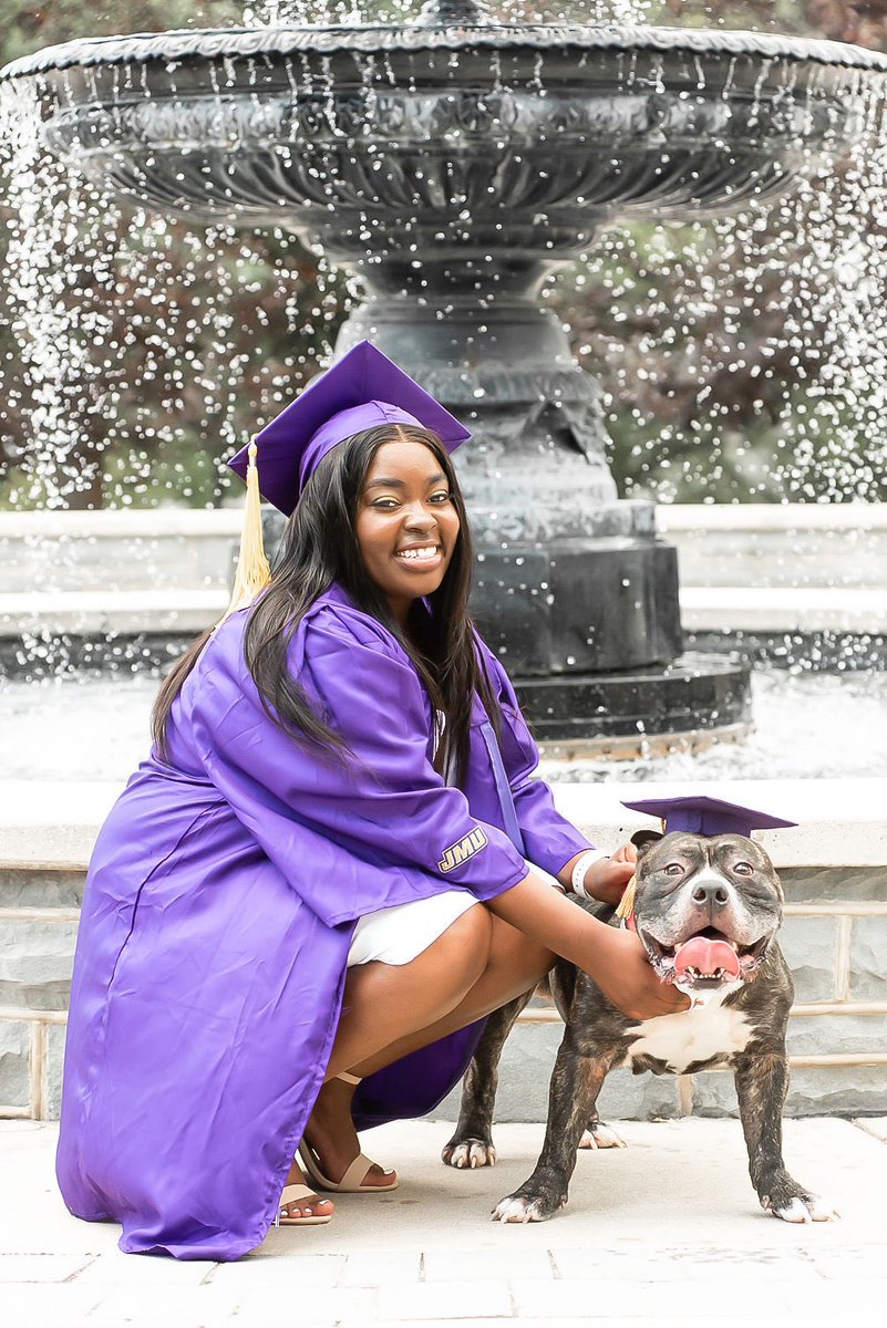 Call_Me_Brahhtt's tweet photo. I finally was able to take my grad pictures.... JMU Alumna 💜💛🐶 https://t.co/4EmhFLQseI