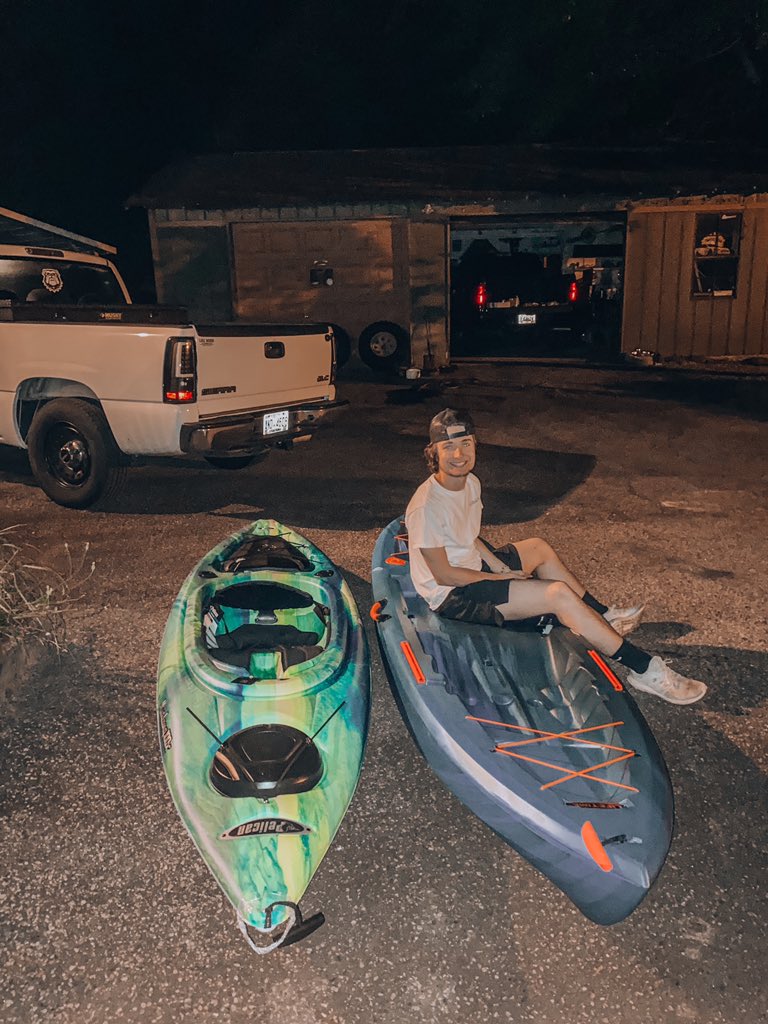 hrpannell's tweet photo. Finally own our own kayaks :’) can’t wait for the adventures we’re going to have with these! thank you Jake 💝 who knew kayaks were so hard to find https://t.co/pb40HWSUQP