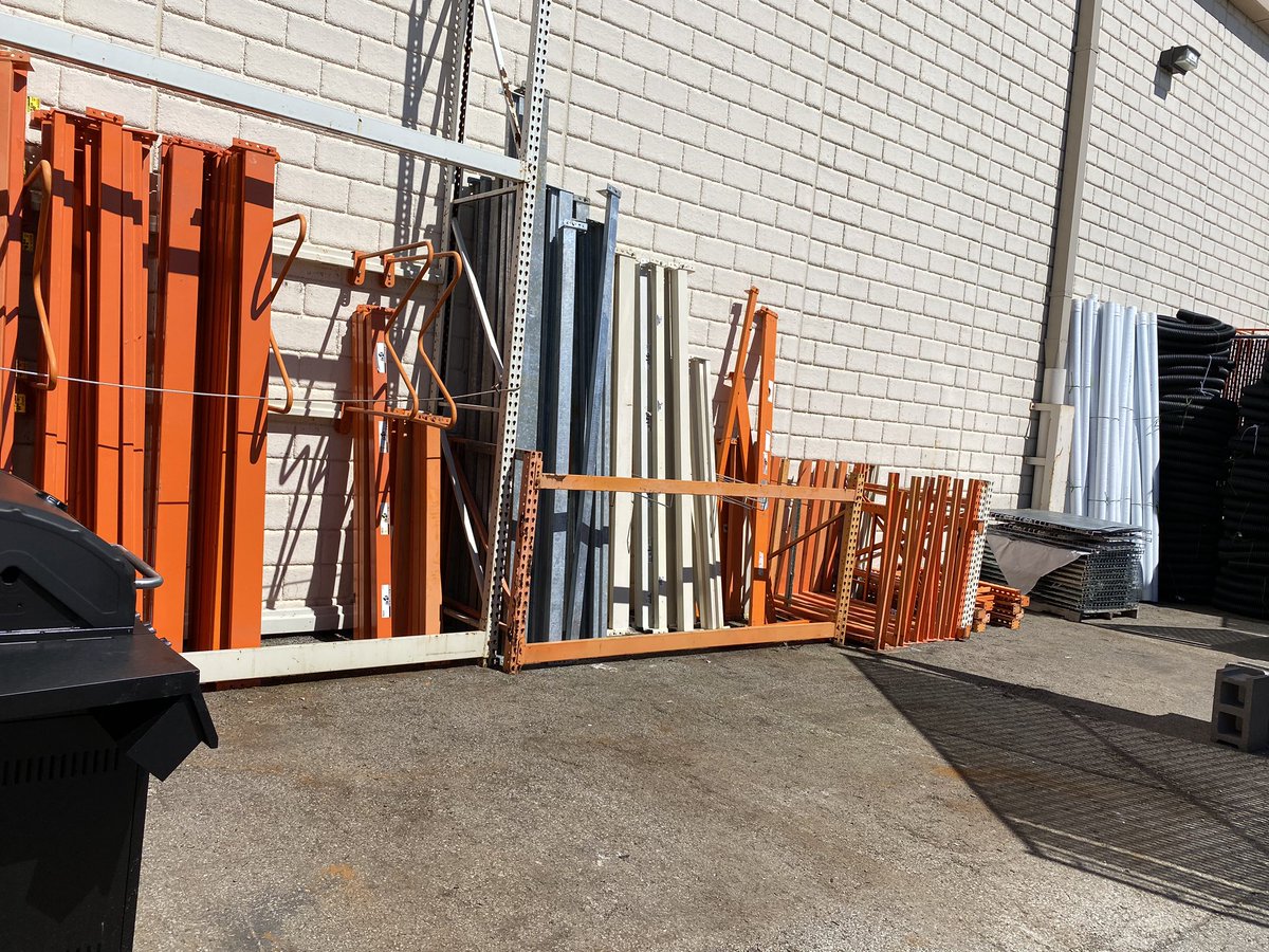 NipperShellie's tweet photo. After 2 days the cage project is complete! Thank you Jesse, Scott, Gabe and Mike for all the help and the countless water bottles. Thank you, @JKirkHD for teaching me your ways @joshlibby1 @MarkletonHD @jlboehle @BPlantenberg #midwest #Castleton2018 https://t.co/8HRvDM56PP