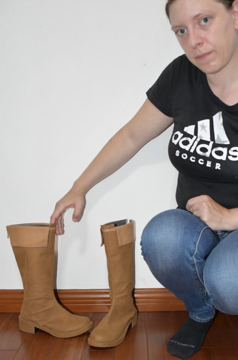 cosplaymandy's tweet photo. I made these Link cosplay boots from LoZ:Breath of the Wild as a commission a while back! #cosplay #cosplayers #cosplayer #cosmaker #cosplaycommission #cosplaymandy #zelda #zeldabreathofthewild #zeldacosplay #zeldacosplayer #link #linkcosplay #linkboots #cosplayboots #customboots https://t.co/f5tbxJbDLm