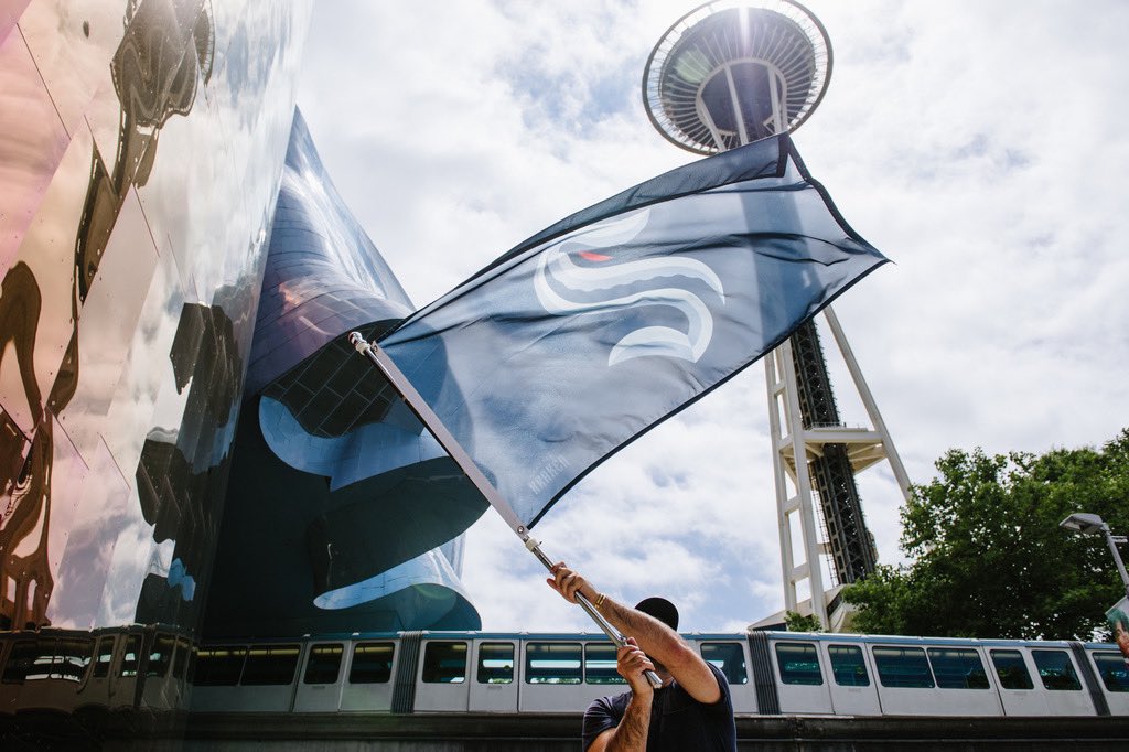 Seattle Kraken Letting Our Freak Flag Fly T Co Fxkifby1zs Twitter