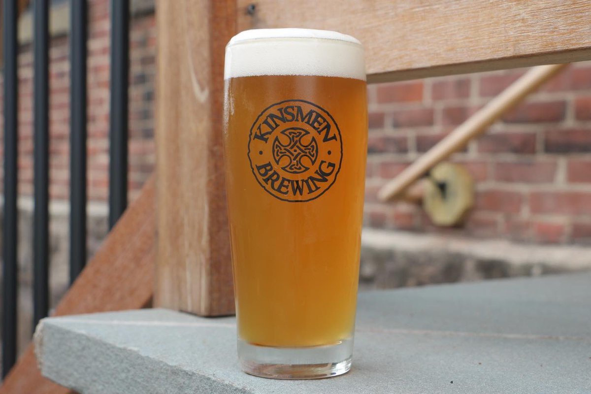 KinsmenBrewing's tweet image. “Mèthode” is a wood aged French inspired Pilsner that we brewed back in February for a very special event that we hold annually in August called “Bottom Feeder Fest” (cancelled). Beautiful funky notes of cherries and plums with a very slight acidity. Crushable and complex.
⠀