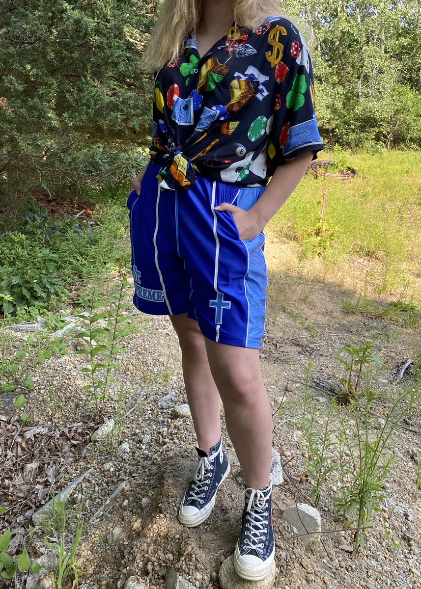 supremegorl is back tweet media