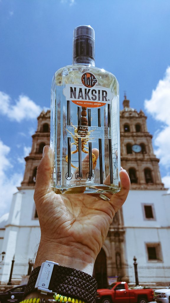 MNaksir's tweet photo. De Durango para el Mundo!!! Mezcal Naksir!!! #mezcaltime https://t.co/wk6VnAavdC