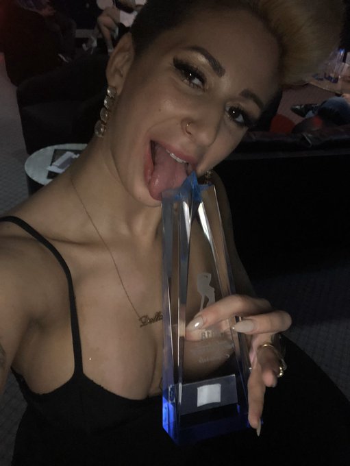 #tbt when I won my first adult award at @NightMovesShow 2018!!!! #takemeback https://t.co/MTEA60FvoD<a href="/tag/tbt"class="tags">#tbt</a><a class="tags" target="_blank" title="On Twitter" href="/?out=eyJ0eXAiOiJKV1QiLCJhbGciOiJIUzUxMiJ9.eyJpYXQiOjE3MjA4NzM5MjIsImlzcyI6InR3cG9ybnN0YXJzLmNvbSIsIm5iZiI6MTcyMDg3MzkyMiwiZXhwIjoxNzUyNDA5OTIyLCJyZWRpcmVjdF91cmwiOiJodHRwczovL3R3aXR0ZXIuY29tL05pZ2h0TW92ZXNTaG93In0.AG0B1_JCOmChzXmXlWSIh7FpupfYzgWmL86XGXDAyUan2W1tbJcyScXeQzzpB7kF-X8-ANcTI0SV6-5cYkdMcQ">@NightMovesShow</a><a href="/tag/takemeback"class="tags"><span>#takemeback</span></a>