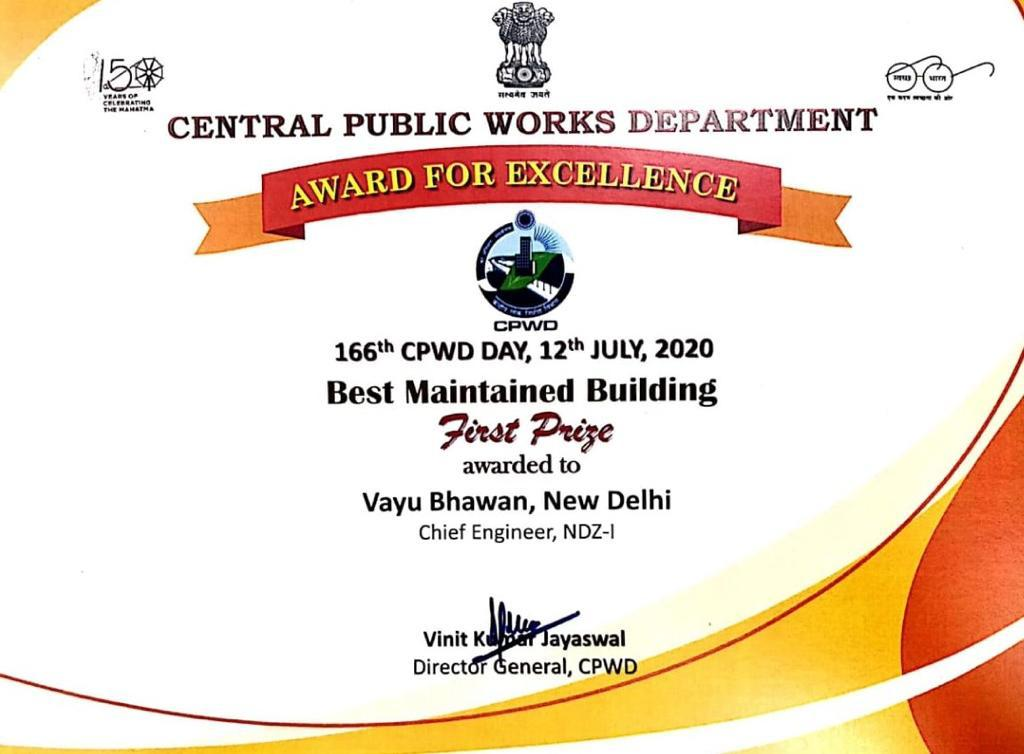 ANI's tweet image. Indian Air Force Headquarters (Vayu Bhawan) at Rafi Marg in Delhi has been adjudged the ‘Best Maintained Building’ pan India by Central Public Works Department (CPWD) for the year 2020.