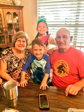 SouthTejas1984's tweet photo. A great day with family
2 day Birthday Celebration with both sides of the fam on different days.
#SmallThingsThatMatter https://t.co/lk8tYtrMm6