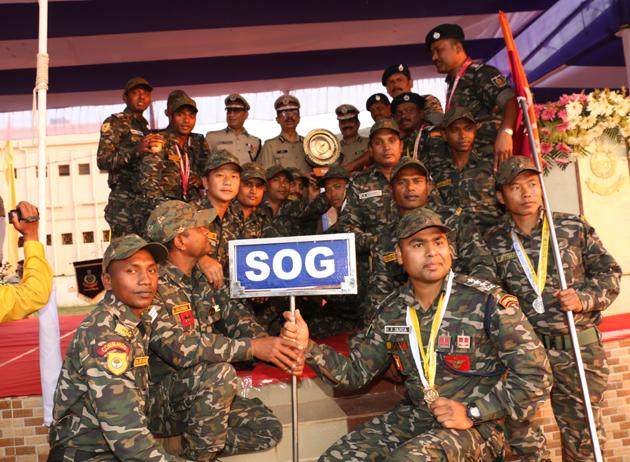 • SOG personnel are drawn from Disct Pol, OSAP & IRB. Once they complete a tenure of 2+1 yrs or upon reaching the age of 35 personnel join their parent unit.• SOG personnel are given 50% of their basic pay as allowances. Pic 2 - SOG Cdo in full gear with Sig 556