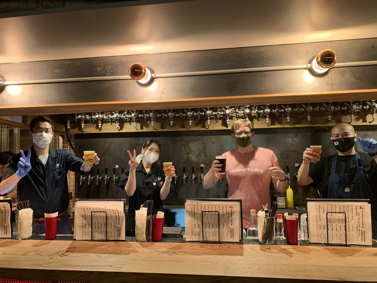 ibrew_ebisu's tweet photo. IBREW恵比寿駅前店!
カーディナルトレーディングフェア
絶賛開催中!
全種類まだ飲めます!
樽が大きいので!
#IPA ラヴァーの皆様!
遊びに来てちょ
#東海岸 #Hazy #NewEngland #Milkshake #Craftbeer #クラフトビール #恵比寿 #IBREW https://t.co/V9Kk4sIZWR