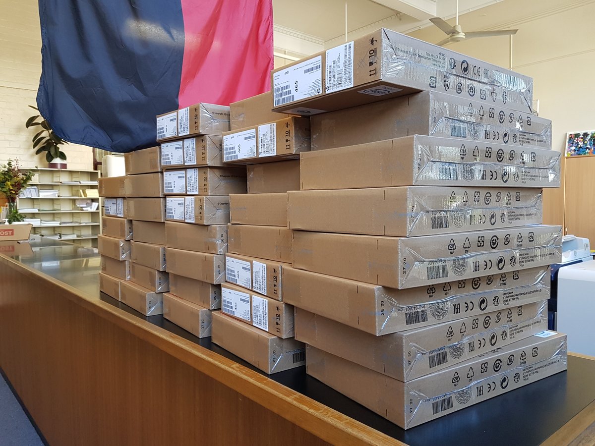 GlebePublic's tweet photo. Thank you thank you thank you @cityofsydney 🙏👏During the April school holidays Glebe Public School applied for a Community Services grant offered by the City of Sydney. We're so thrilled and thankful that we received 37 laptops!

Read through Glebe Matters to find out more 👍😍 https://t.co/ypJepPUgrQ
