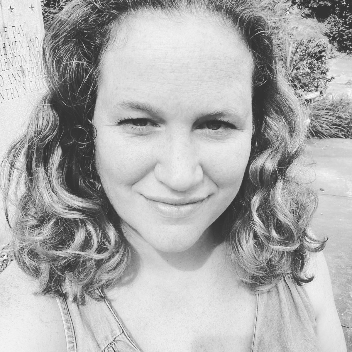 DreamBigDad's tweet photo. 9 years to this day and still a dime piece. So blessed and lucky that you love me and forgive me daily despite my faults. I am so proud of the amazing Mother, Wife, and missionary you have become. I wake up everyday more in love with you! Happy anniversary bae #9andstillinlove https://t.co/dB8UhMfulZ