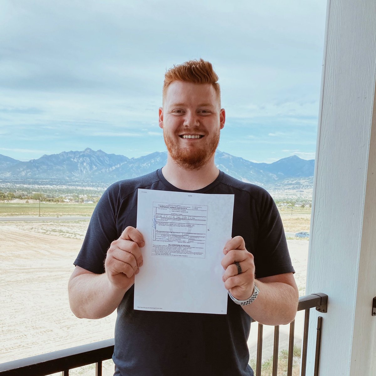 calebrogers58's tweet photo. Imma Multi-engine commercial pilot now fellas ✈️ https://t.co/23s7FWJZQV