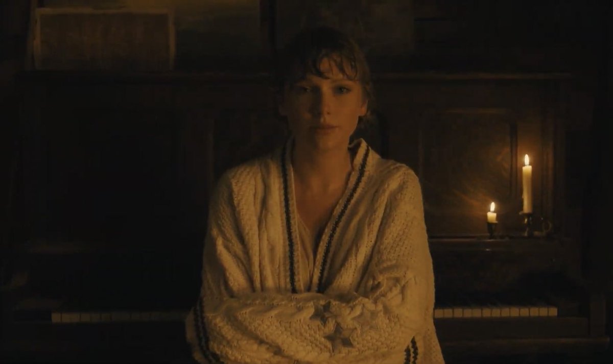 cruelsunmer's tweet photo. cardigan (2020) dir. taylor swift https://t.co/WDoVP79FCa