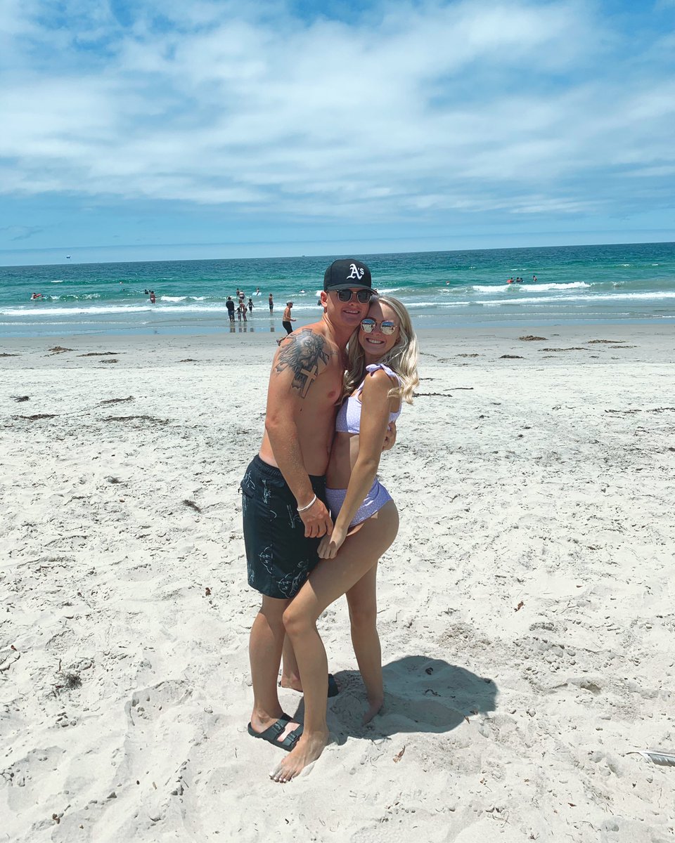 stevens_sydney's tweet photo. Couldn’t imagine life w/o you 💗 https://t.co/YL1JsUMdQx