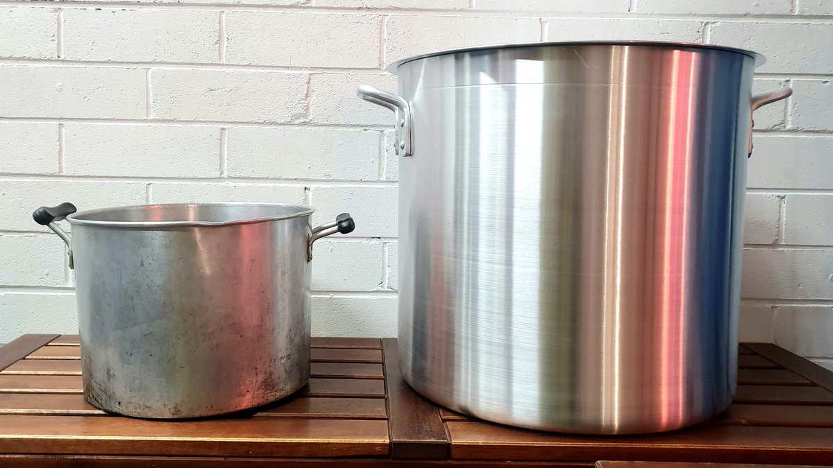 WamindaSthCoast's tweet photo. Thank you to our excellent friends at GIVIT for gifting us these enormous pots for Nyully Cooking Alive!
#nyullycookingalive #GIVIT #GIVITaustralia #oldwaysandnewways #comebacktothetable #waminda #strongwomenstrongculturestrongcommunity #aboriginalled https://t.co/rqJ7jhgS3U