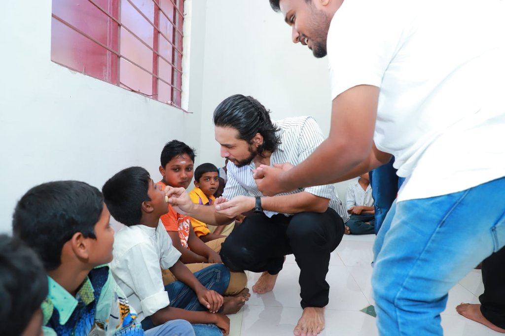GKClubTheni's tweet photo. #50DaysToGoForAnbullaGauthamBday
#Gautham_Karthik https://t.co/Sc1fcsrFkG