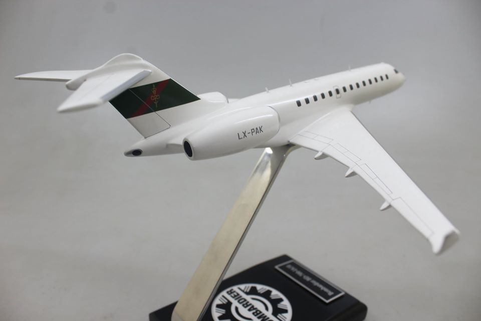 modelworkdirect's tweet image. Custom Handmade Bombardier BD-700 Model. Modelworks build any custom model from your imagination. You Name it Modelworks can Built it. For more info visit us @www.modelworksdirect.com
#customhandmademodel 
#highqualityairplanemodel 
#modelworkshop