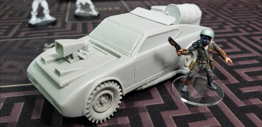 PodcastIndi's tweet image. Started some new projects, fresh from the mail today on our hobby hangout tonight. ~Eric 🛸