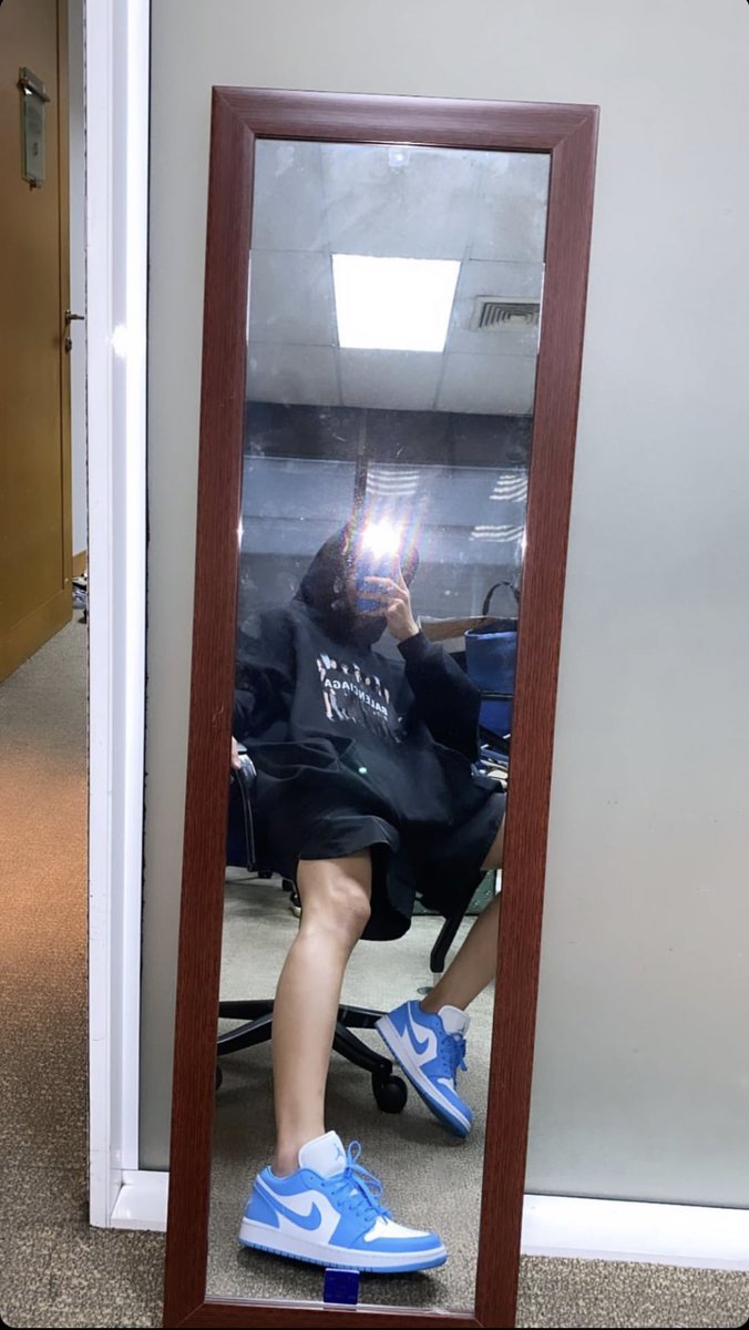 doublejxyj's tweet photo. 190cm
#กันอรรถพันธ์น่ารักกว่าที่คิด https://t.co/IfIuFzQBLc
