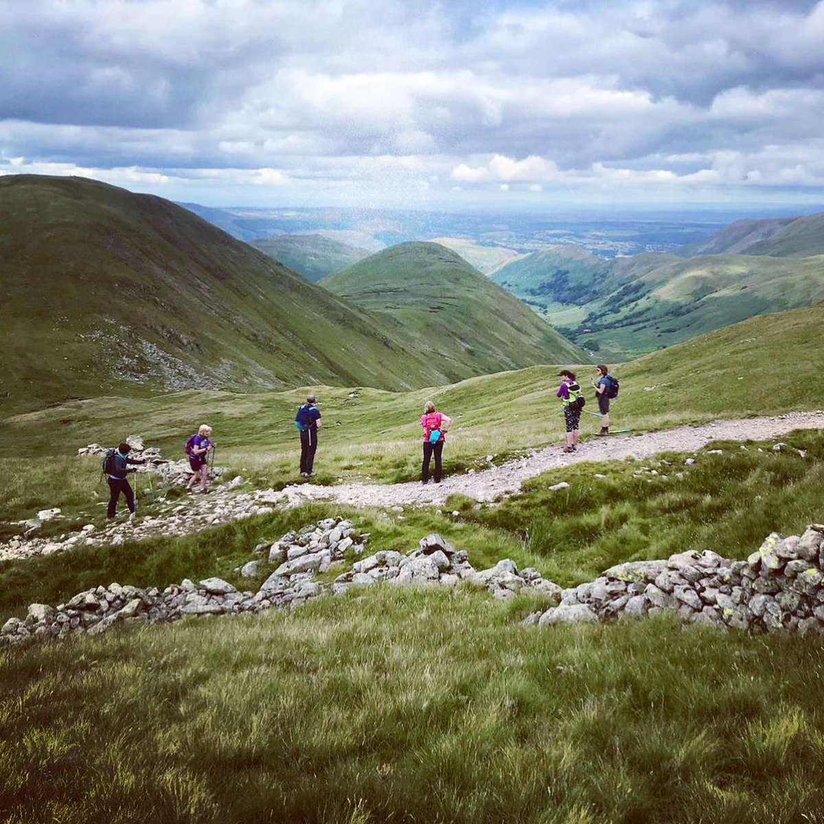 WALXDerwentDale's tweet photo. Our first Nordic Walking trip is completed in the Lake District. So good to be out and about again,  socialing with WALX Derwent and Dales members whilst appreciating the mountains and bagging a few Wainwright’s. @NicsNordicWalk @WalxClub @nordicwalkinguk @GrubsBoots https://t.co/gyIMliouxq