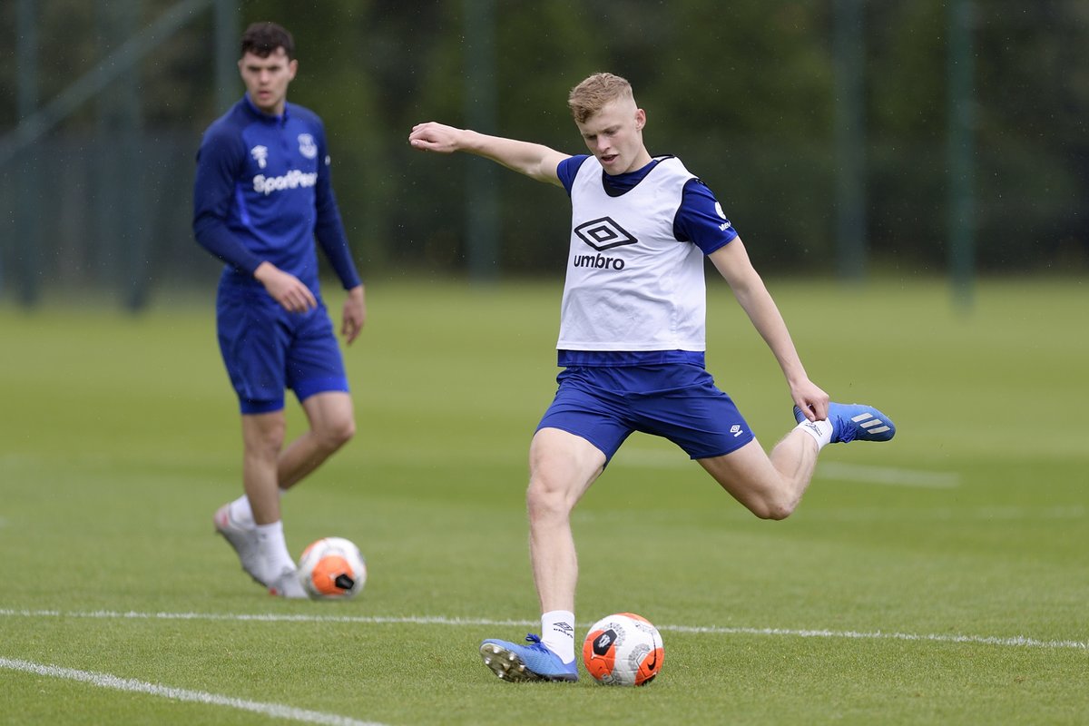 Everton tweet media