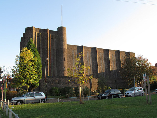 Round 1, Bracket G: St Saviour, Eltham VS Holy Trinity, GillinghamSt Saviour, Eltham (1933)