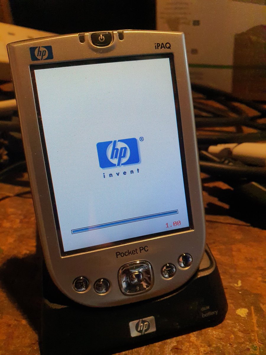 This was such a cool #iPaq... the one I regret most selling... 🤩 #PocketPC #iPaq4150