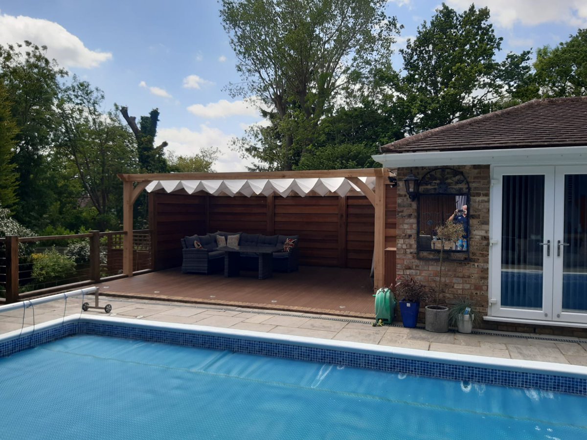 CanopyShade's tweet photo. Shade have created the perfect solution utilising outdoor space to create an area to relax, unwind and enjoy entertaining friends &amp; family, UV protection from the sun and passing showers, it is perfect. https://t.co/jezoabDviO