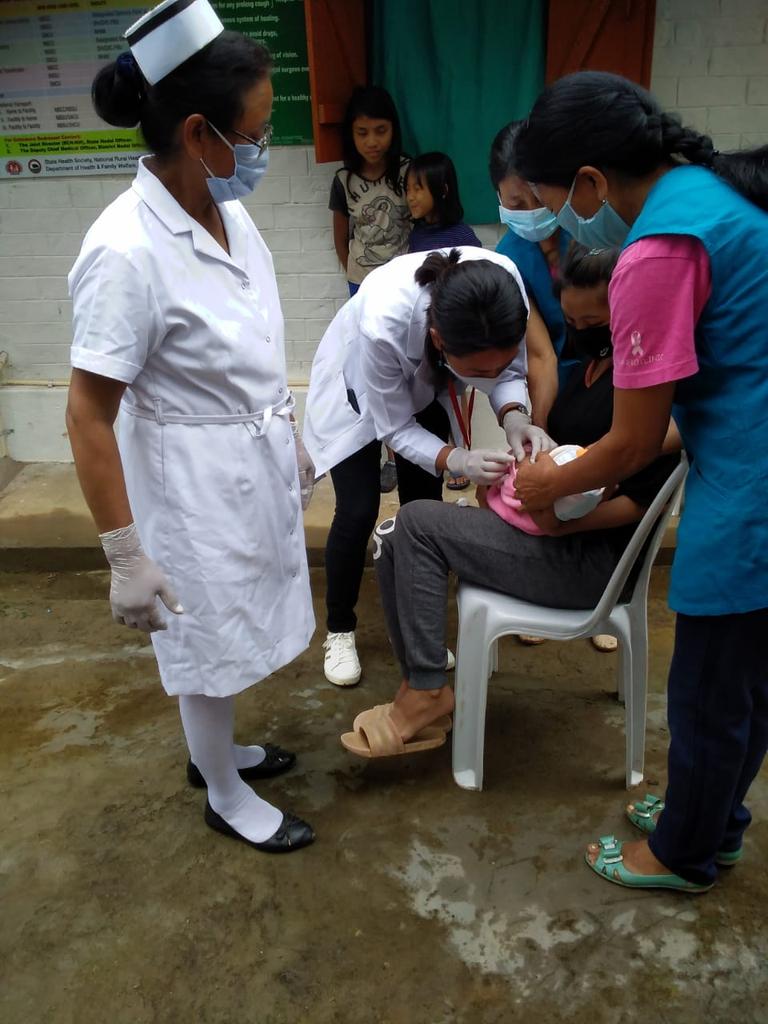 EzungPremy's tweet photo. #Health first ;Routine immunization cum VHND @Changsu HWC https://t.co/UjwfdbCZQo