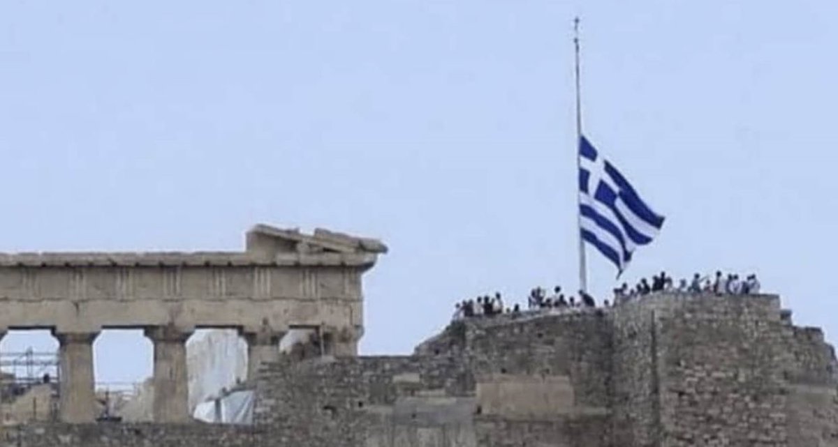 #blackfriday öyle olmaz,
böyle olur...👊👊👊👊💪🇹🇷🇹🇷🇹🇷🇹🇷🤲🤲🤲🤲 #ayasofyadailkcuma #Elhamdülillah #kılıçhakkı Allah senden razı olsun <a href="/RTErdogan/">Recep Tayyip Erdoğan</a>