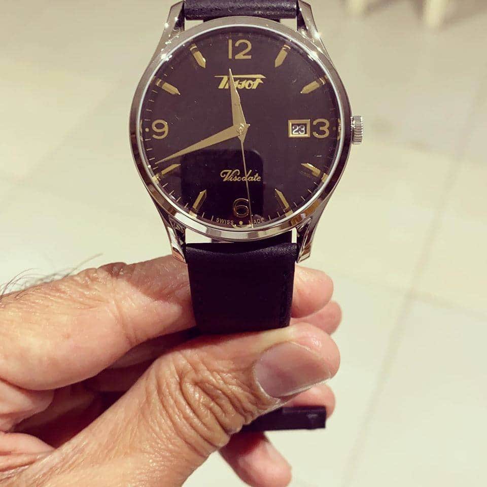 ROSACENTERCC's tweet photo. #DiamondsNDiamonds
@Tissot a classic beauty, with leather strap for your daily #life —————————————————————————#watchmania #watchme #watchlover #watchlove #getmoving #getminimal #waiting #loveyourself #loveme #lovelymoments #classicmoments #classic #fetch https://t.co/BW1X0P7Gam
