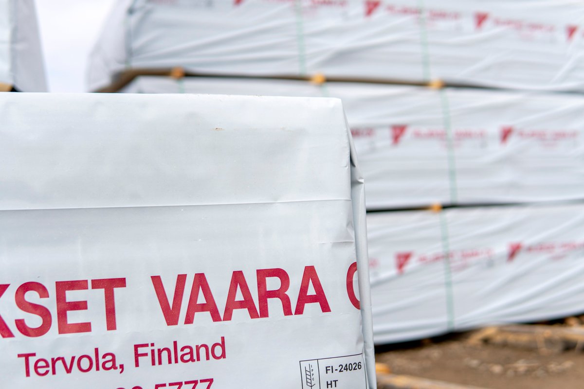 Vaara_fi's tweet photo. Oletko sinä kenties hakemamme neittisivustojen tekijä? 

Vaara-konserni hakee innovatiivista ja innokasta tekijää uusille nettisivustoille. 💻

Lisätiedot täältä: https://t.co/2uialOrz5a

Twiittiä saa jakaa! 🙏

#nettisivut #tekijähakusessa https://t.co/Aqv9DlLPWf