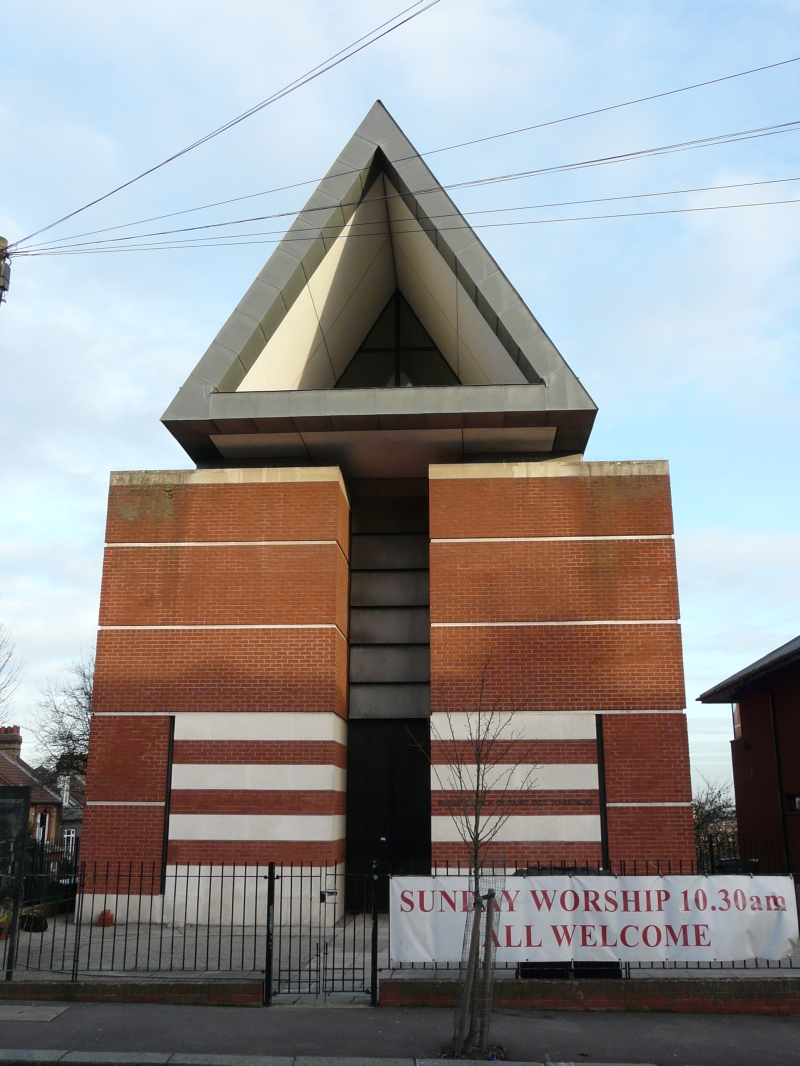 Round 1, Bracket D: St Paul the Apostle, Harringay VSSt Alban, North HarrowSt Paul the Apostle Harringay (1991):