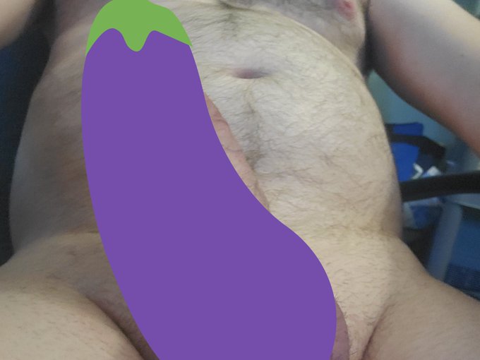 🦴Newbies to OnlyFans  👫Sex Positive Couple  🍆Solo Male 🍑Solo Female 🦴Couples content 🤑First 10 subs get