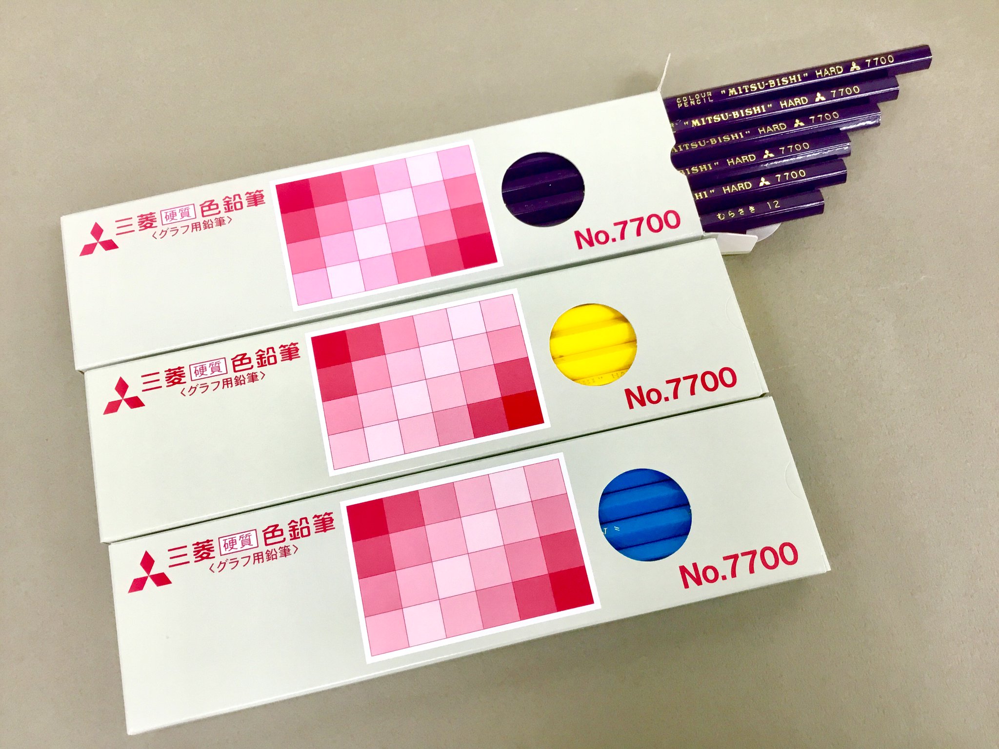 世界堂公式 アニメーターやデザイナーの方々に重宝されてきた 三菱鉛筆 さんの 硬筆色鉛筆 No 7700 Hard 15年に一部の色を除いて廃番になってしまいましたが 世界堂新宿本店 ではまだ全色取り扱っております お探しの色が無くなる前に