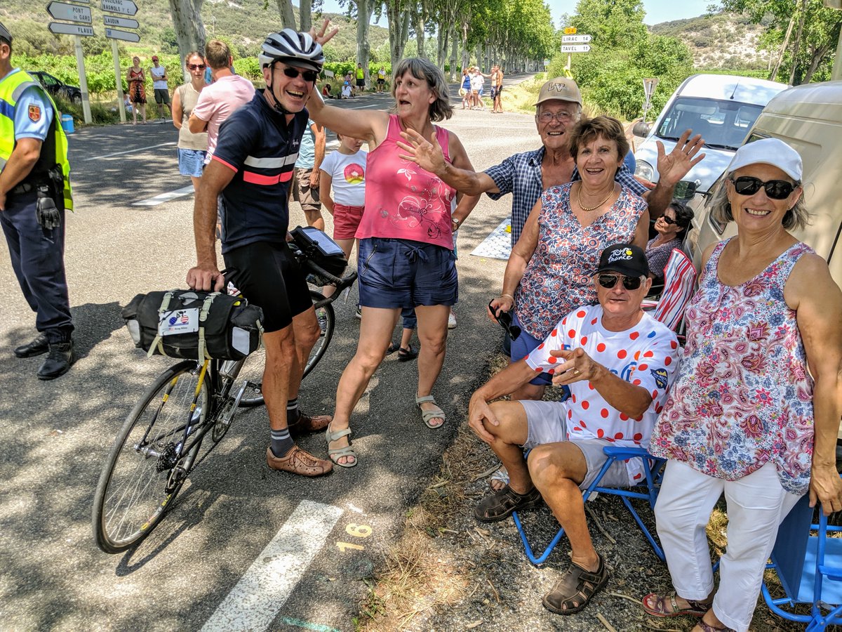 StacyKTweets's tweet photo. #Thistimelastyear Day 20 of 35 - 100 Cols Tocht - World's Toughest Bike Tour w @SuperFly508 unsupported! 100 miles & 6200' - Long, hot day to Chateau Neuf de Pâpe et Bédoin avec des français incroyables! #cycling #100Cols #CentCols https://t.co/n8L0JR2LWx https://t.co/NrWRT2Oi5Y https://t.co/UvpVD8jSiZ