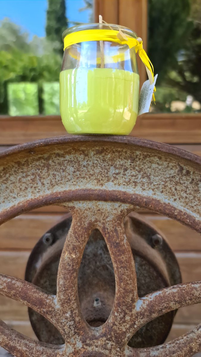 AutismeMC's tweet photo. 😩Tips de mosquits i de rascar? Les espelmes amb #citronel·la que fem als #tallers poden ajudar-vos a fer-hi front: #útils #decoratives, #solidàries i #km0. 
🛒com adquirir-les? 
👉Escriviu a tallers@mascasadevall.net o truqueu al 
☎️ 972 57 33 13 https://t.co/AggoMrQbTa
