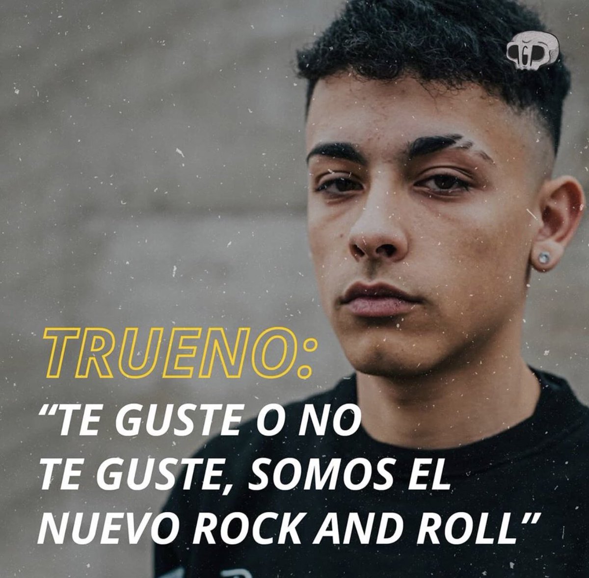 riossluz_'s tweet image. no. abrazo🥰