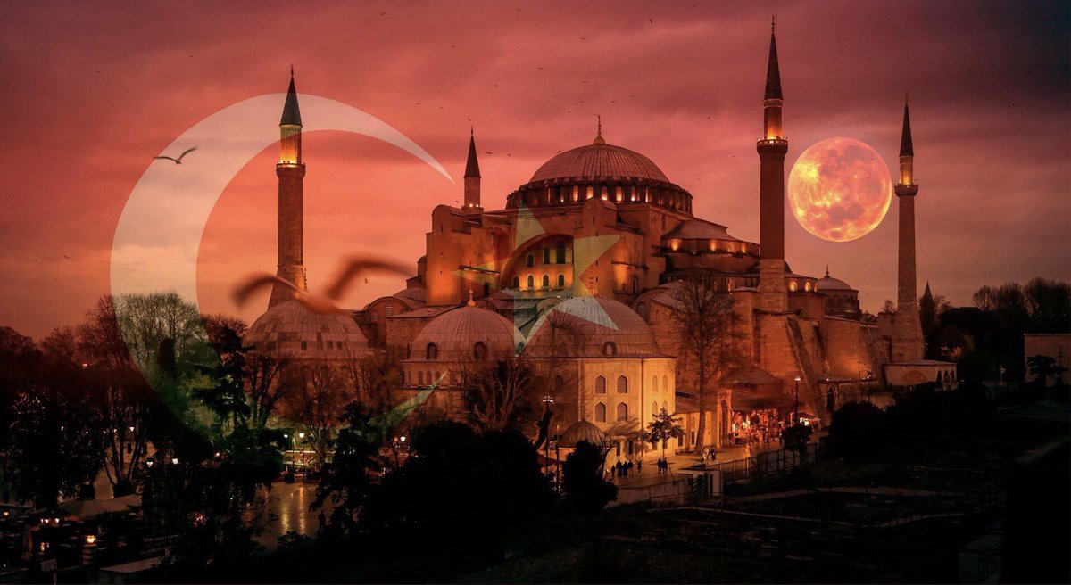 Gltsry79's tweet photo. #AyasofyaCamii hayırlı Cumalar 🕌🇹🇷🕌 https://t.co/f5CgL2oZc5