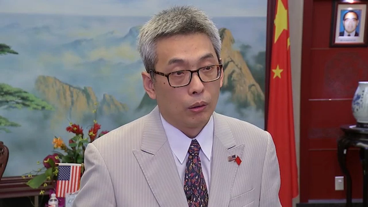 #THREAD: This is  #China's Houston Consul General Cai Wei, who is reportedly refusing to close the consulate He and two other  #Chinese diplomats were recently caught using fake identification to escort Chinese travelers to the gate area of George Bush Airport in Houston