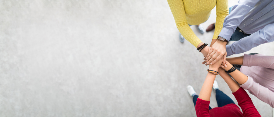 Wij zijn trots op al onze studenten en docenten. En we wensen jullie allen een heel fijne vakantie toe. We kijken er naar uit om weer een nieuwe lichting toekomstige docenten te mogen ontvangen in het nieuwe collegejaar.