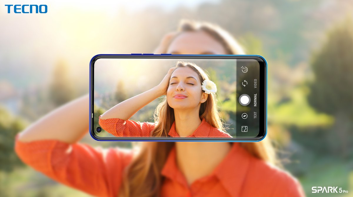 TecnoMobilePK's tweet image. Reminisce the essence of your spark and bring out the real you and grasp out for your goals with #Spark5Pro with its #FiveCamera's and mind blowing #DualFrontFlash by your side! 
 #AIQuadCamera