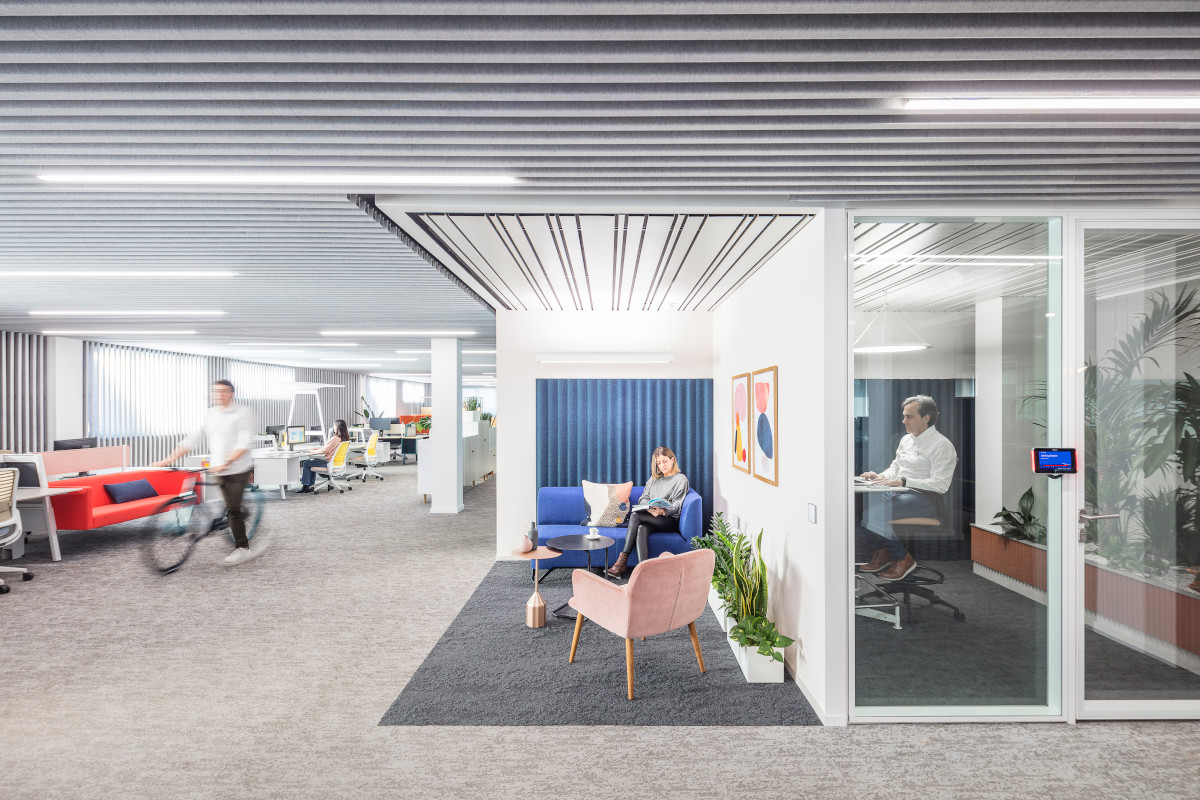 Steelcase España tweet media